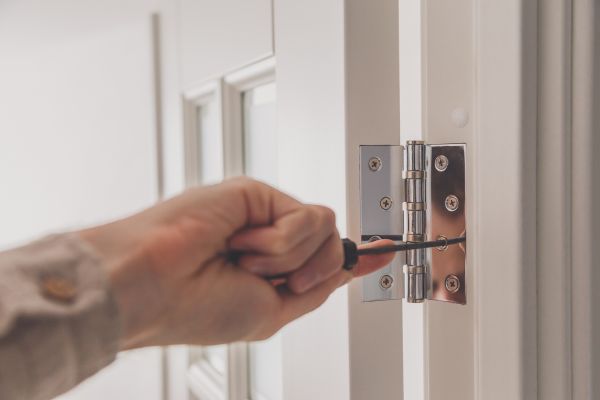 Cost of Hinge Repair in Sheboygan