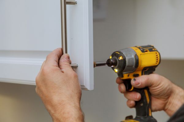 Cost of Cabinet Knob Installation in Sheboygan