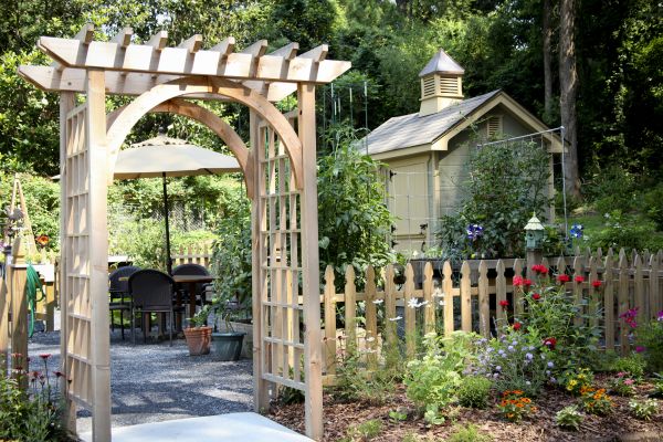 Cost of Trellis Mounting in Sheboygan