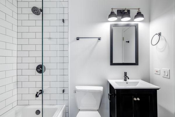 Cost of Bathroom Hardware Installation in Sheboygan